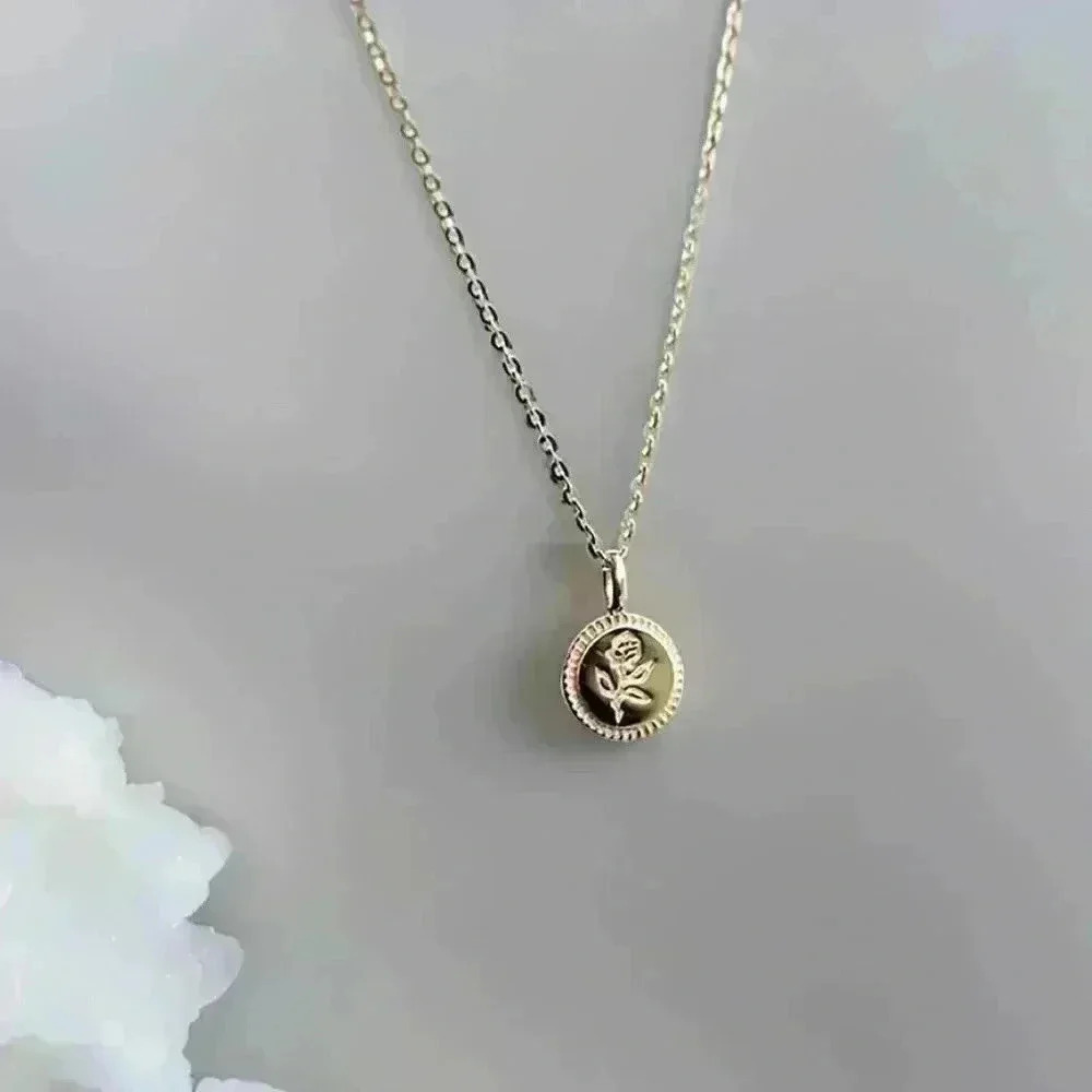 Dainty Elegant Rose Floral Round Pendant Necklace